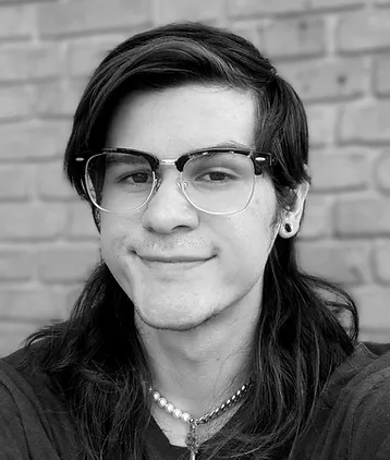 Headshot of Matthew Foxx